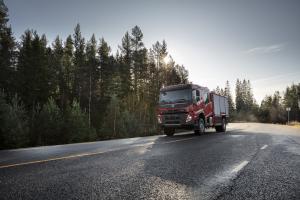 Volvo FMX 4x4 Rigid Crew Cab 2020 года 